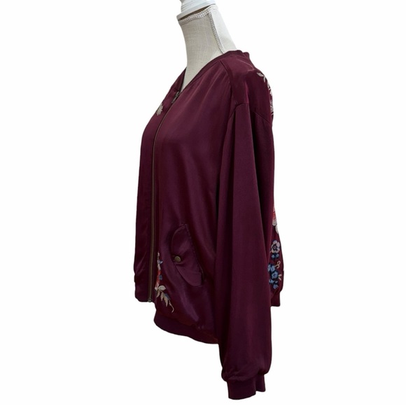 Johnny Was Workshop Silk Lined Embroidered Bomber Jacket Crane Pagoda Size XL - Picture 10 of 11